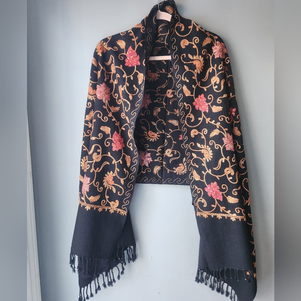 Embroidered Jewelled Pashmina Shawl
